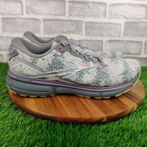 Brooks Ghost 15 Womens Shoes 11 B White Oyster Running Sneakers 1203801B147